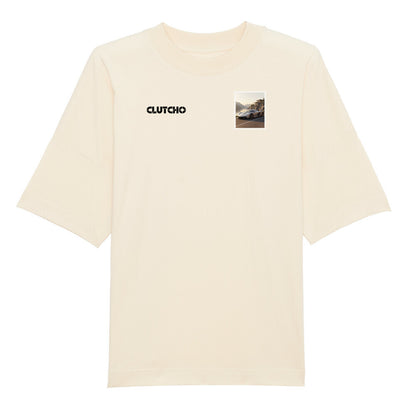 CLUTCHO Fjord Oversized T-Shirt in Beige aus schwerer Bio-Baumwolle – Stoff- und Farbdetail.