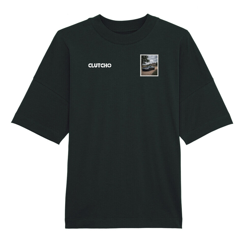 CLUTCHO Landgut Oversized T-Shirt in Schwarz aus schwerer Bio-Baumwolle – Stoff- und Farbdetail.